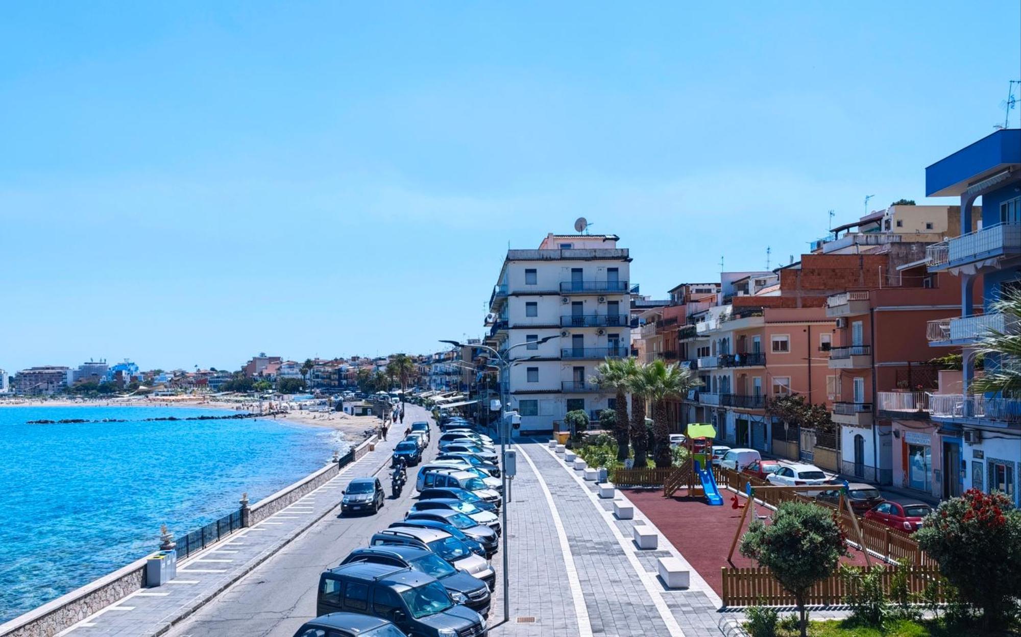גיארדיני נאקסוס Super Panorama & Astonishing Apartment Seaview מראה חיצוני תמונה