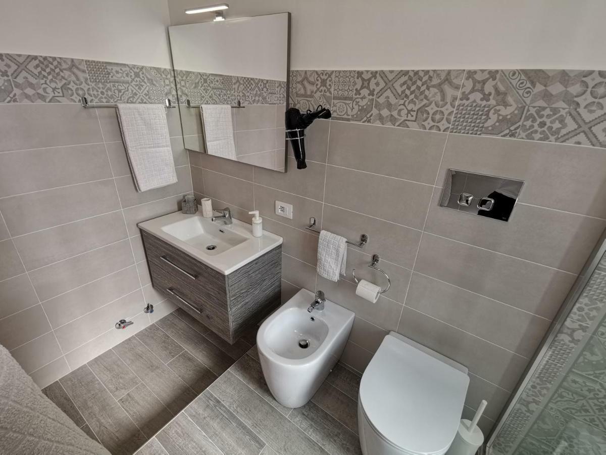 גיארדיני נאקסוס Super Panorama & Astonishing Apartment Seaview מראה חיצוני תמונה